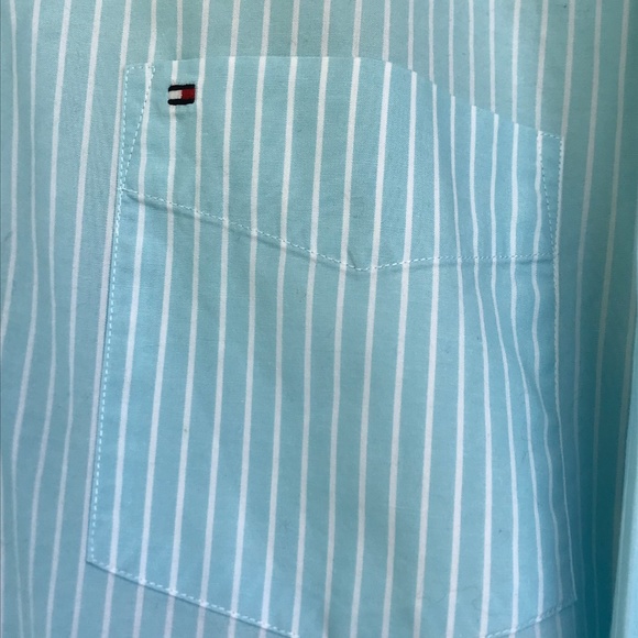 Mens large Tommy Hilfiger blue/white Button down - Picture 2 of 6